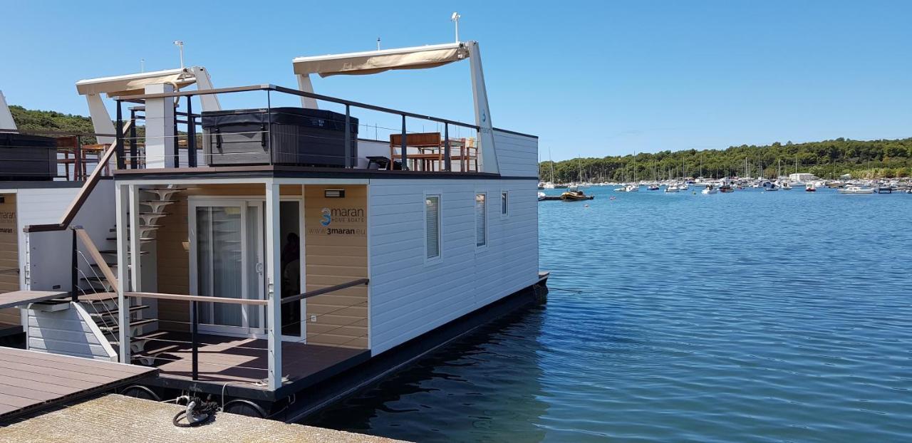 Hotel House Boat - Floating House Sofia Pula Exterior foto